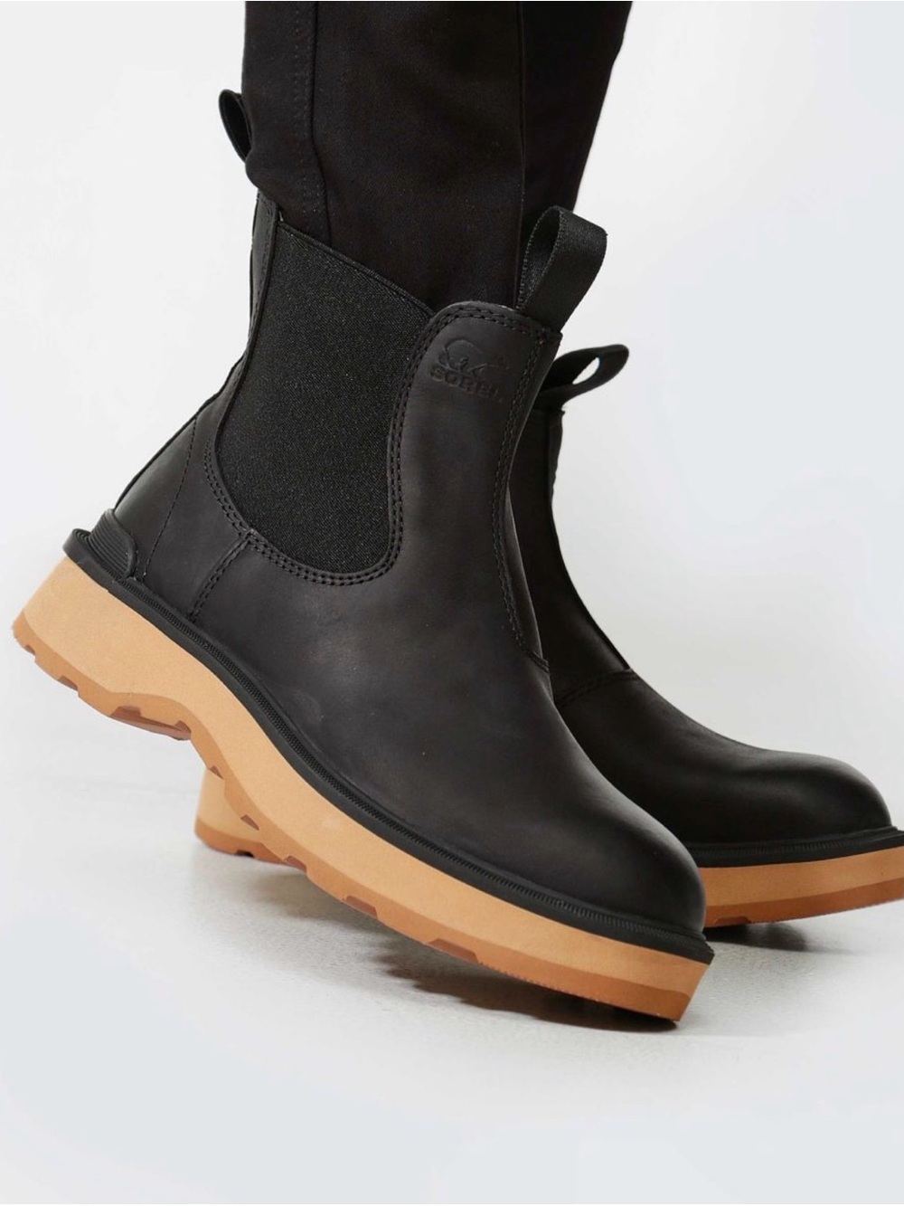 Sorel Black Chukka Boots with Brown Gum Sole - Men